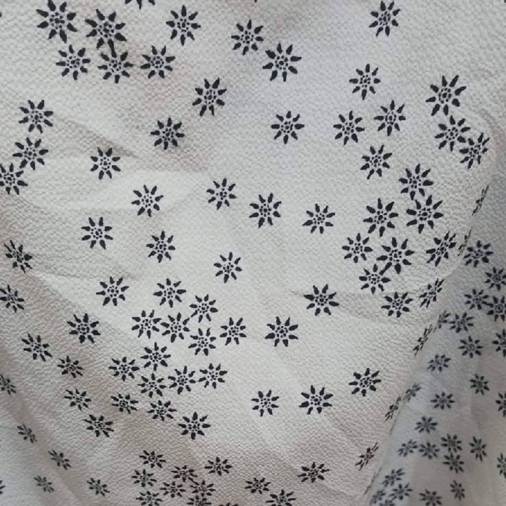 Vince Camuto Floral V-Neck Blouse - Cream and Black - Picture 5 of 8